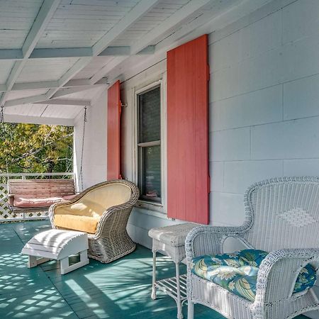 Old Carrabelle Hotel Regatta Suite Exteriör bild