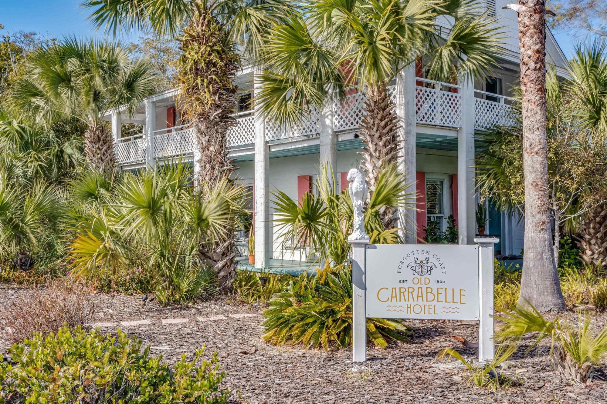 Old Carrabelle Hotel Regatta Suite Exteriör bild